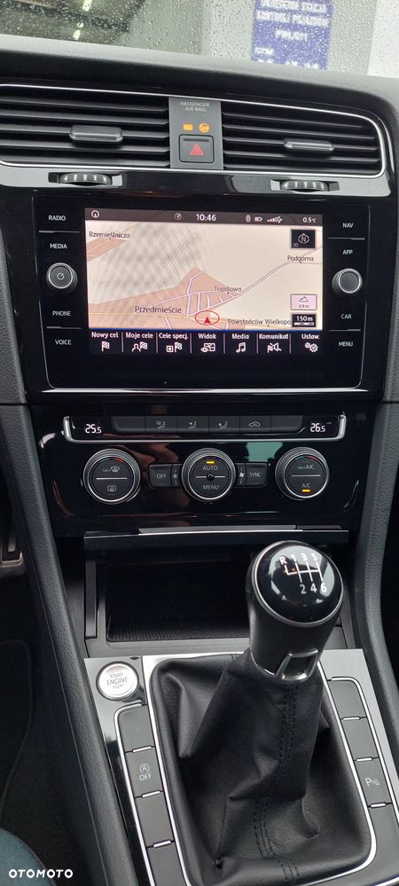 Volkswagen Golf 1.0 TSI OPF IQ.DRIVE - 9