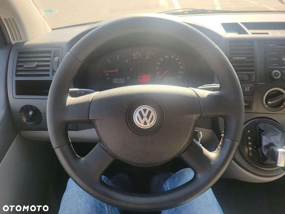 Volkswagen Transporter - 21