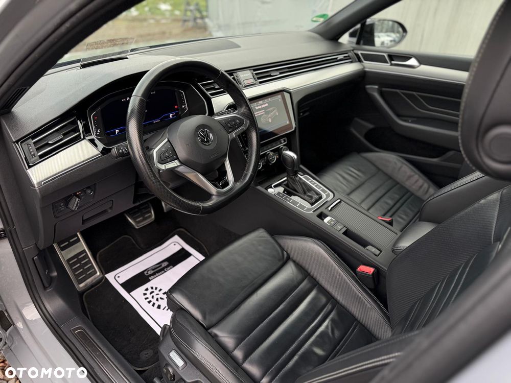 Volkswagen Passat - 22