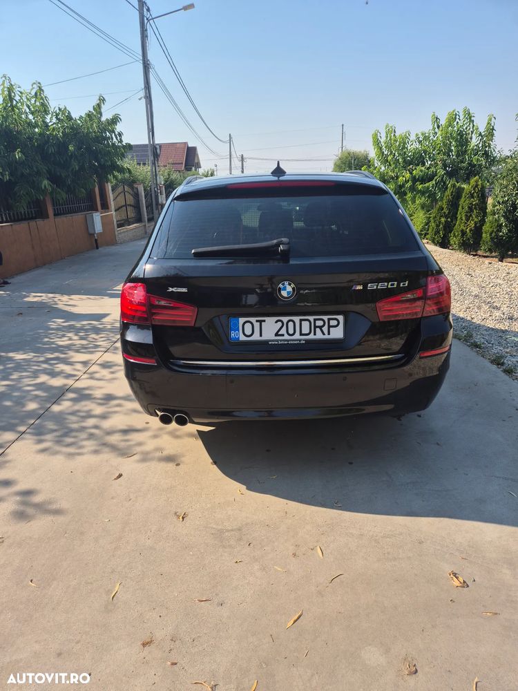 BMW Seria 5 520d xDrive Aut. Luxury Line - 2