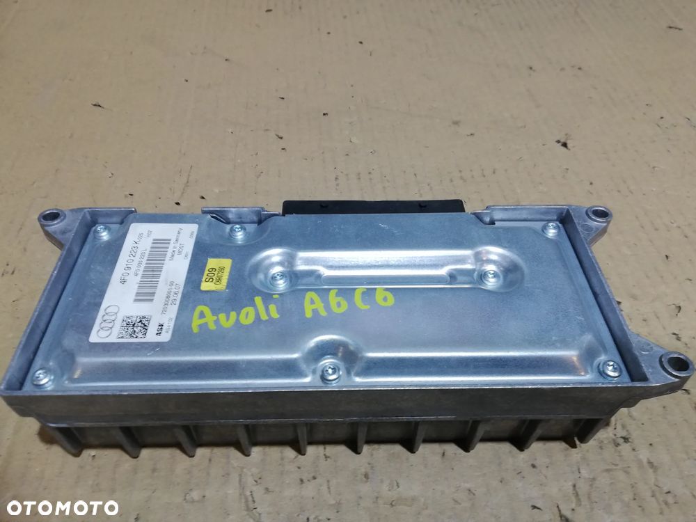 WZMACNIACZ RADIA AUDI A6 C6 4F0910223K - 2