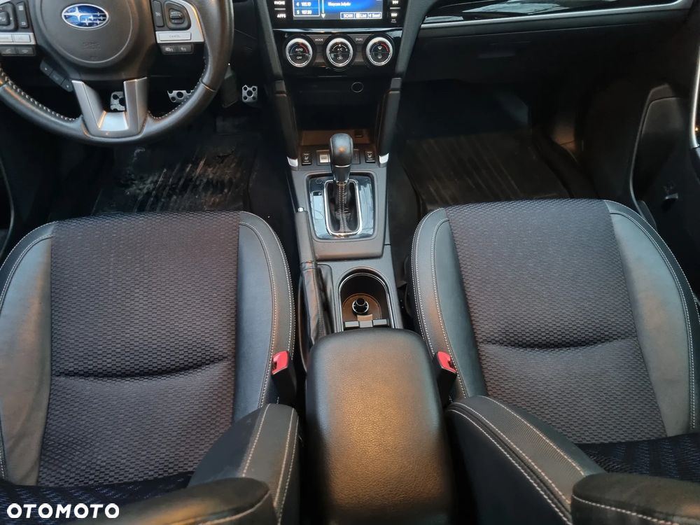 Subaru Forester 2.0 XT Platinum Lineartronic - 9