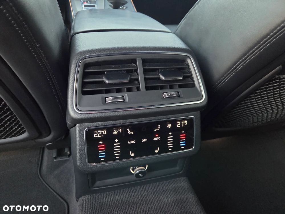 Audi A6 Avant - 18