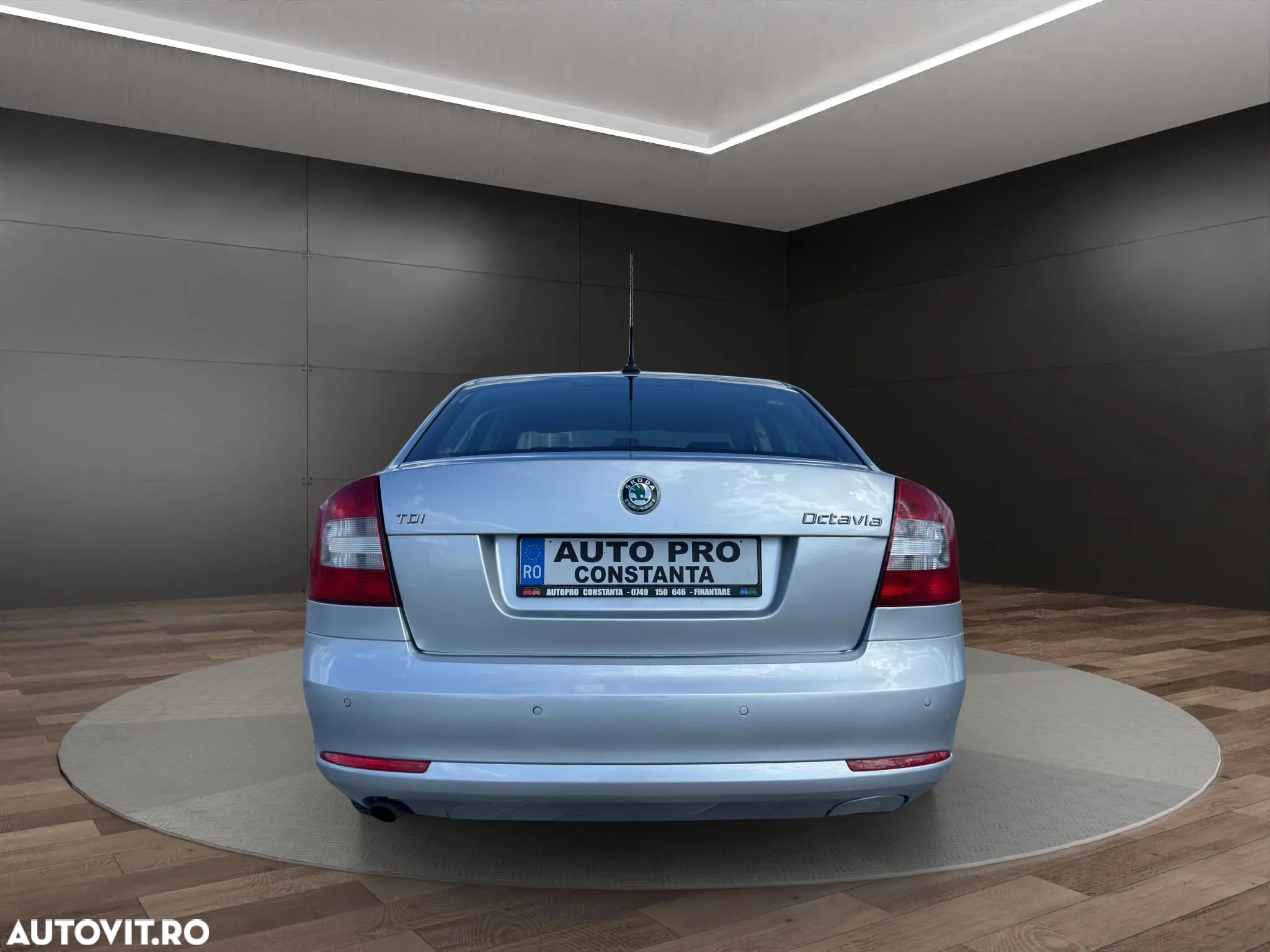 Skoda Octavia 1.6 TDI Classic - 15
