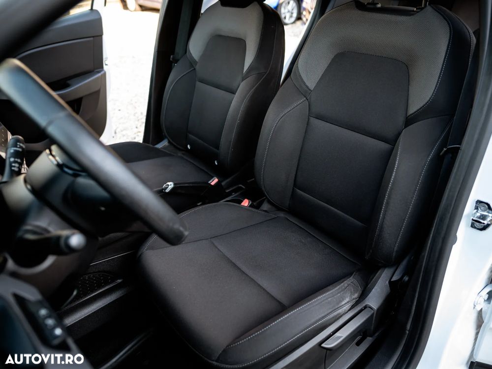 Renault Clio - 18