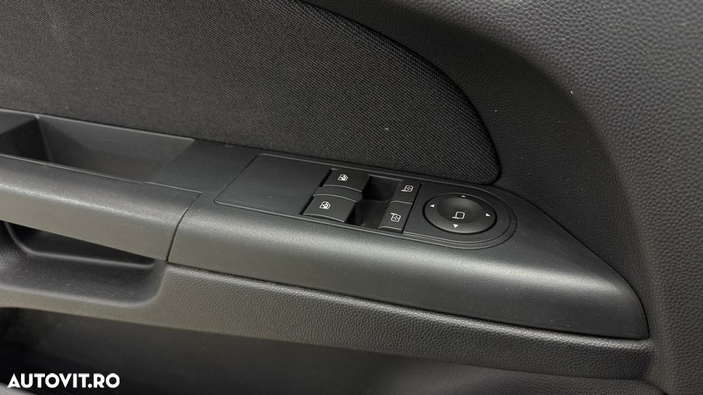 Opel Astra GTC 1.4 - 20