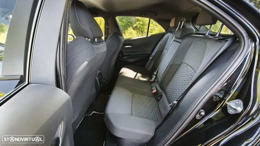 Toyota Corolla 1.8 Hybrid Comfort+P.Sport - 31