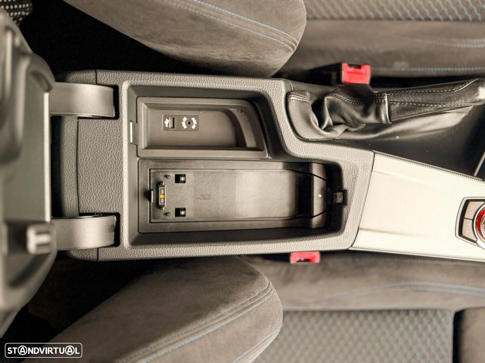 BMW 320 d Pack M - 40