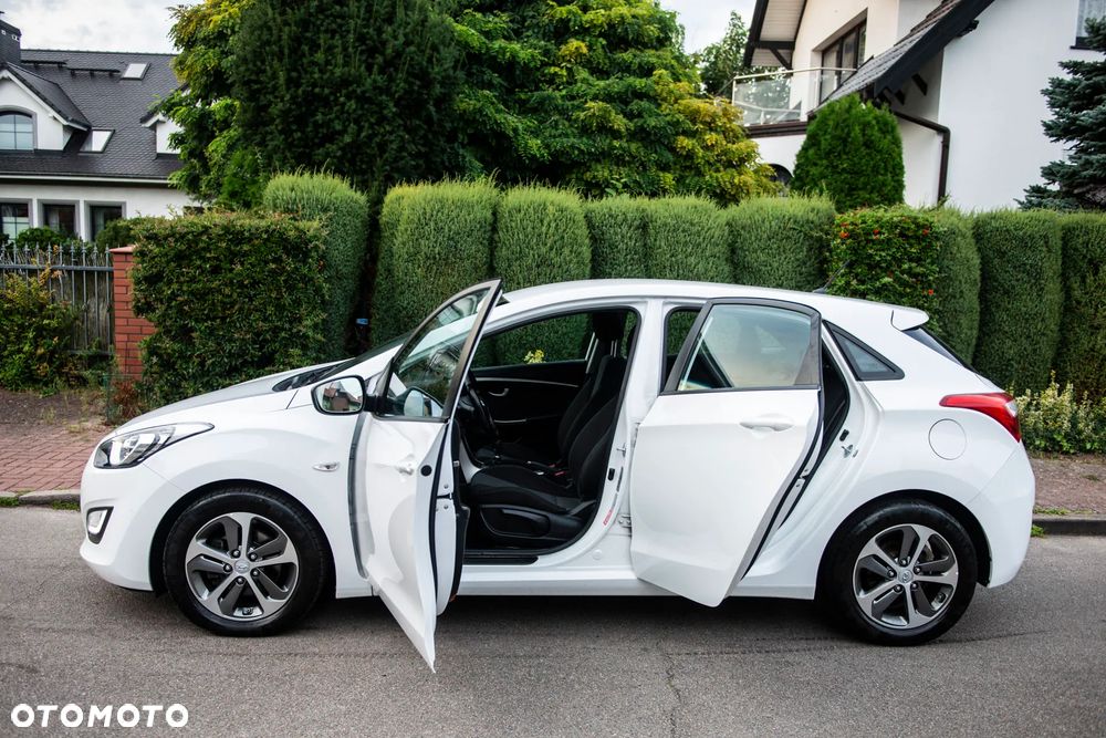 Hyundai i30 1.4 Style - 16