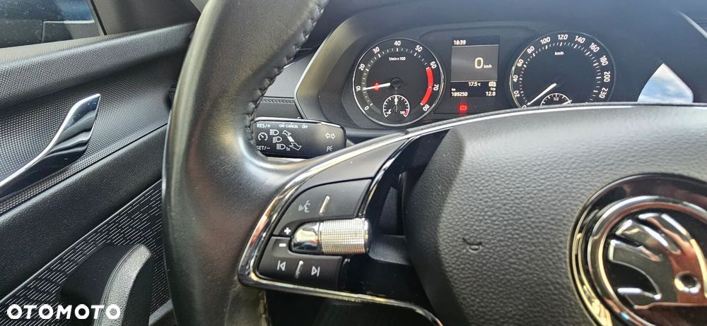 Skoda Octavia 1.5 TSI ACT Ambition - 17
