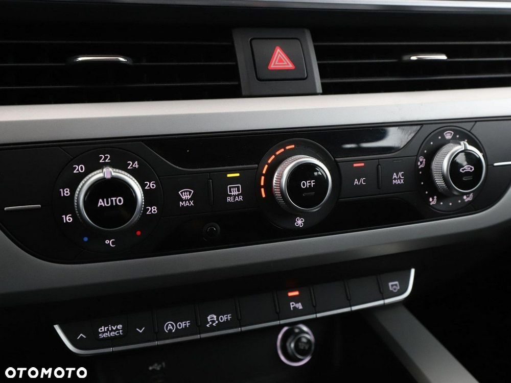 Audi A4 Avant 35 TFSI - 29