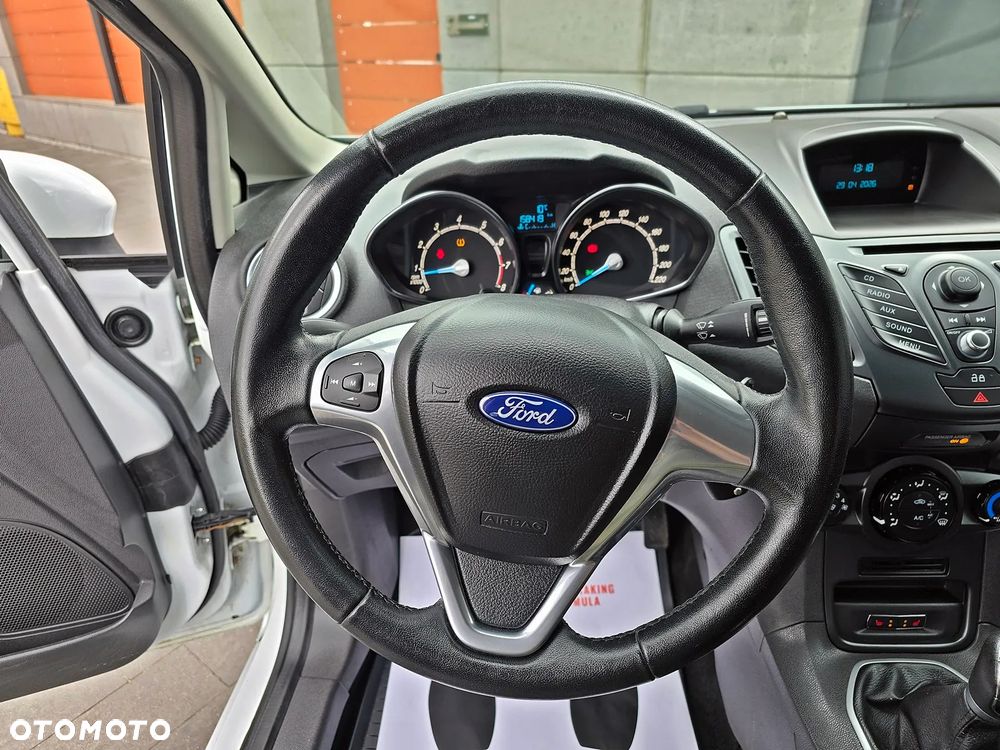 Ford Fiesta 1.25 SYNC Edition - 22