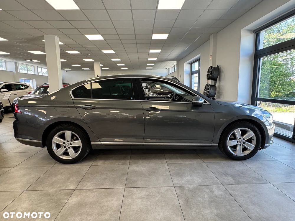 Volkswagen Passat 1.8 TSI BMT Highline DSG - 4