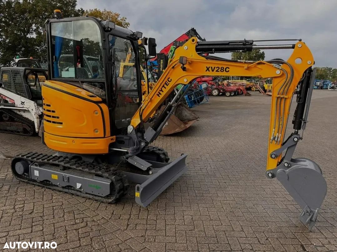 Hitachi Hytec XV28C miniexcavator compact excavator mic senile - 1