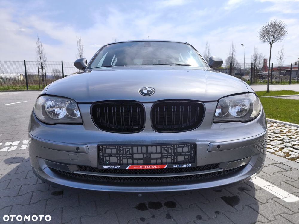 BMW Seria 1 118d Sport Line - 6