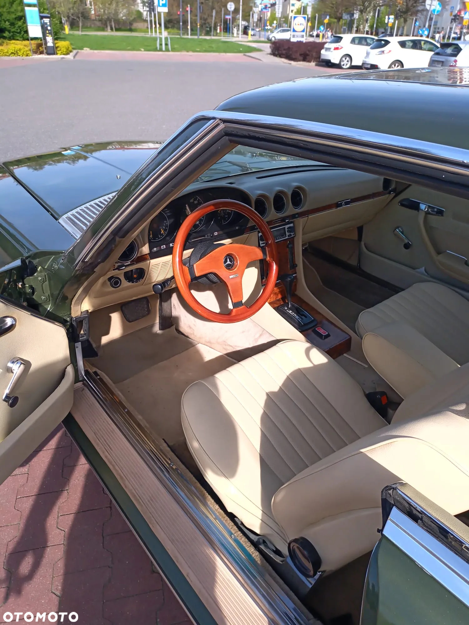 Mercedes-Benz SLC - 7