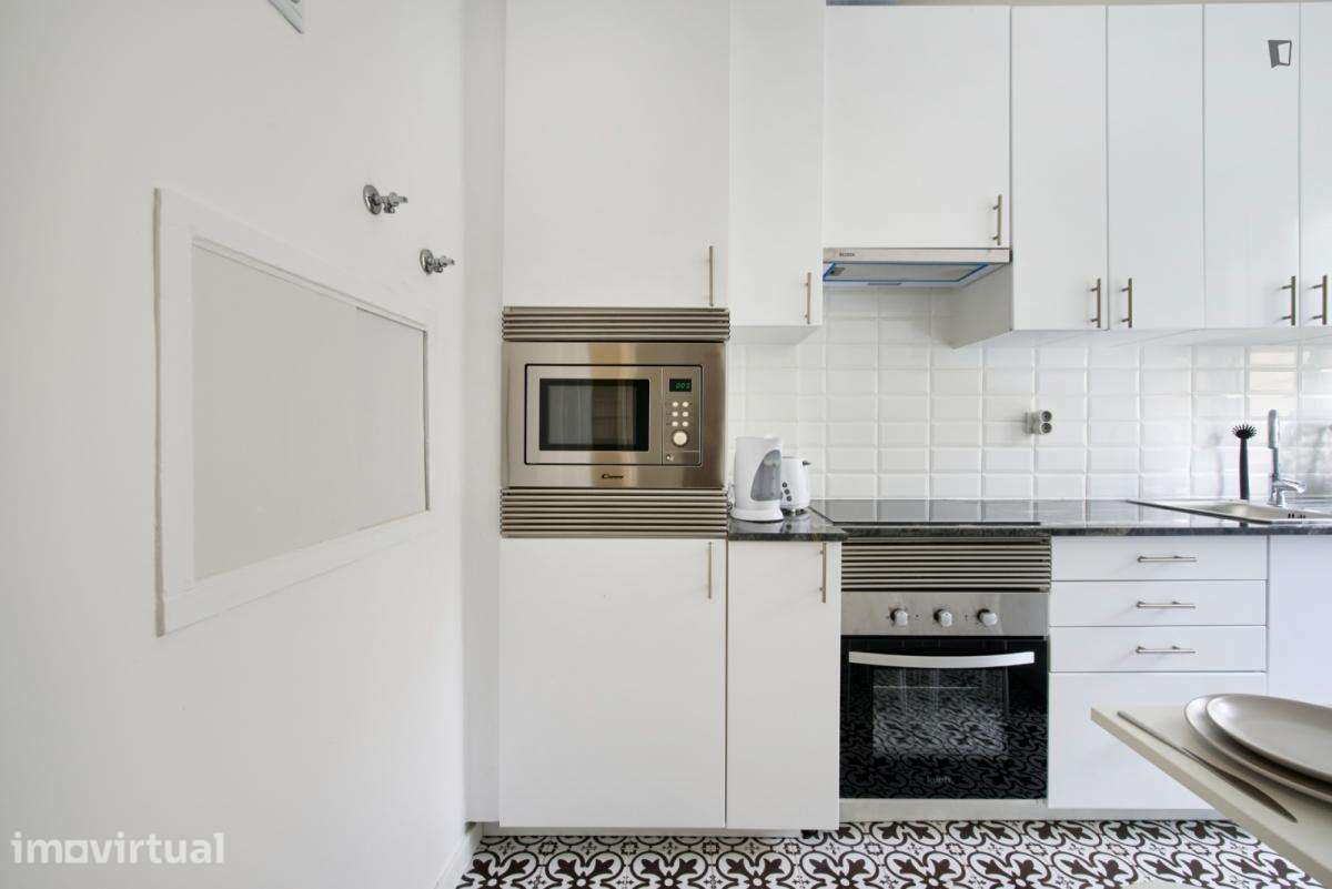 Quarto - localizado em Amadora Lisbon - Grande imagem: 3/28