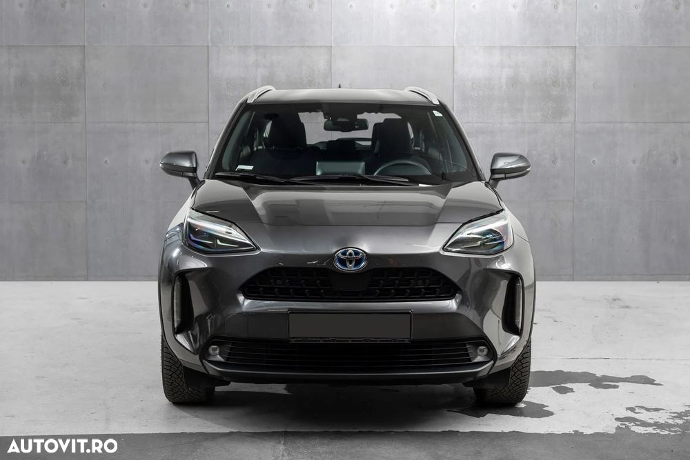 Toyota Yaris Cross 1.5 VVT-i HSD 4x4 Dynamic - 4