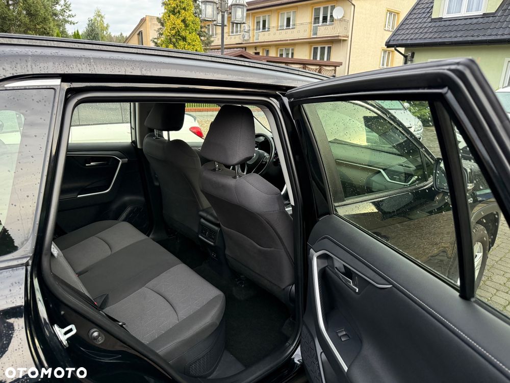 Toyota RAV4 Hybrid Premium 4x2 - 16