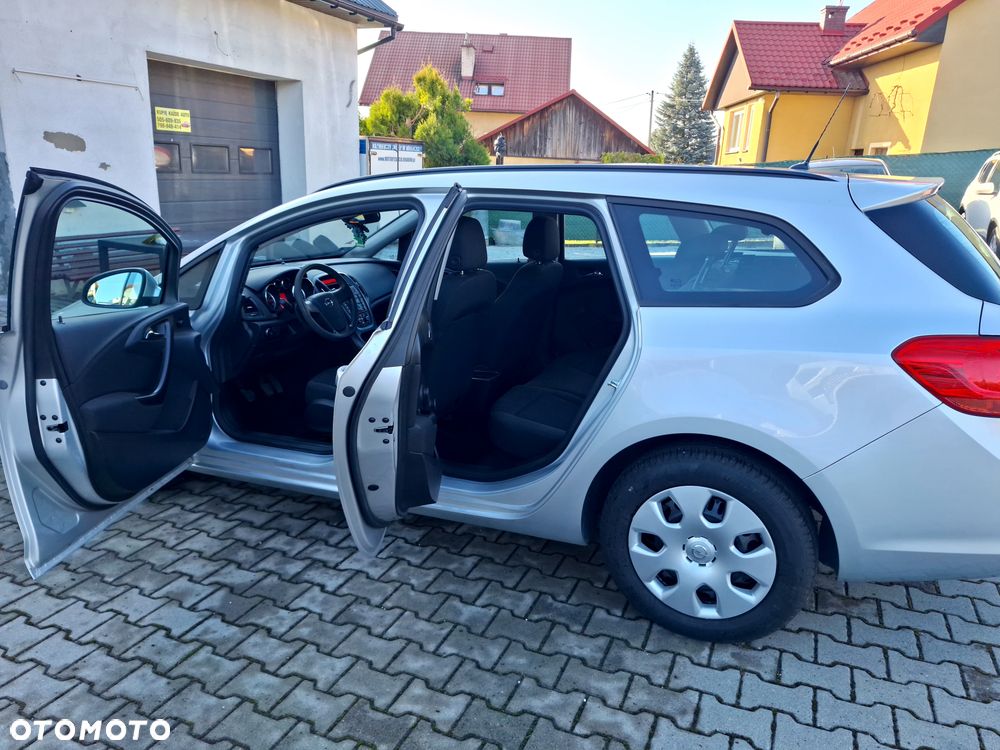 Opel Astra - 10