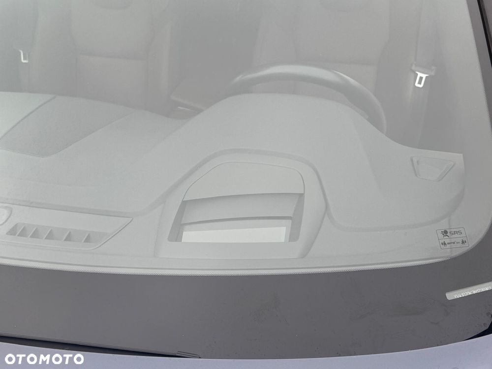 Volvo XC 60 T5 Momentum Pro - 21