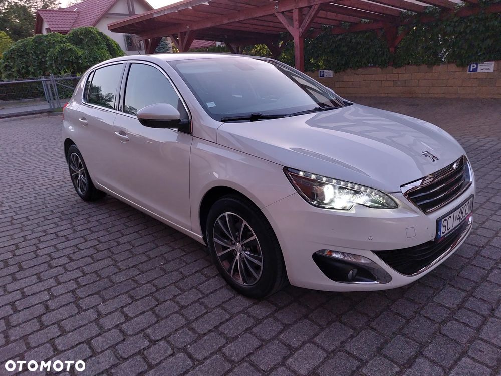 Peugeot 308 130 e-THP Stop & Start Allure - 16