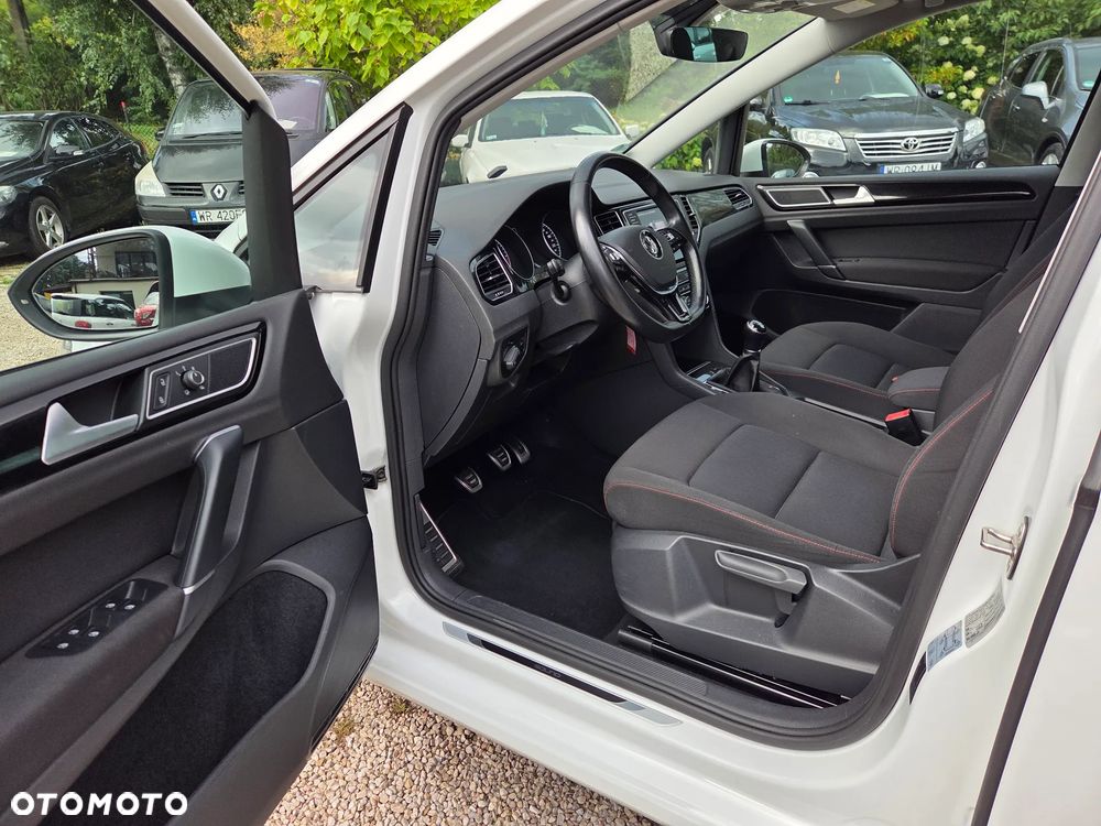Volkswagen Golf 2.0 TDI Sound - 10