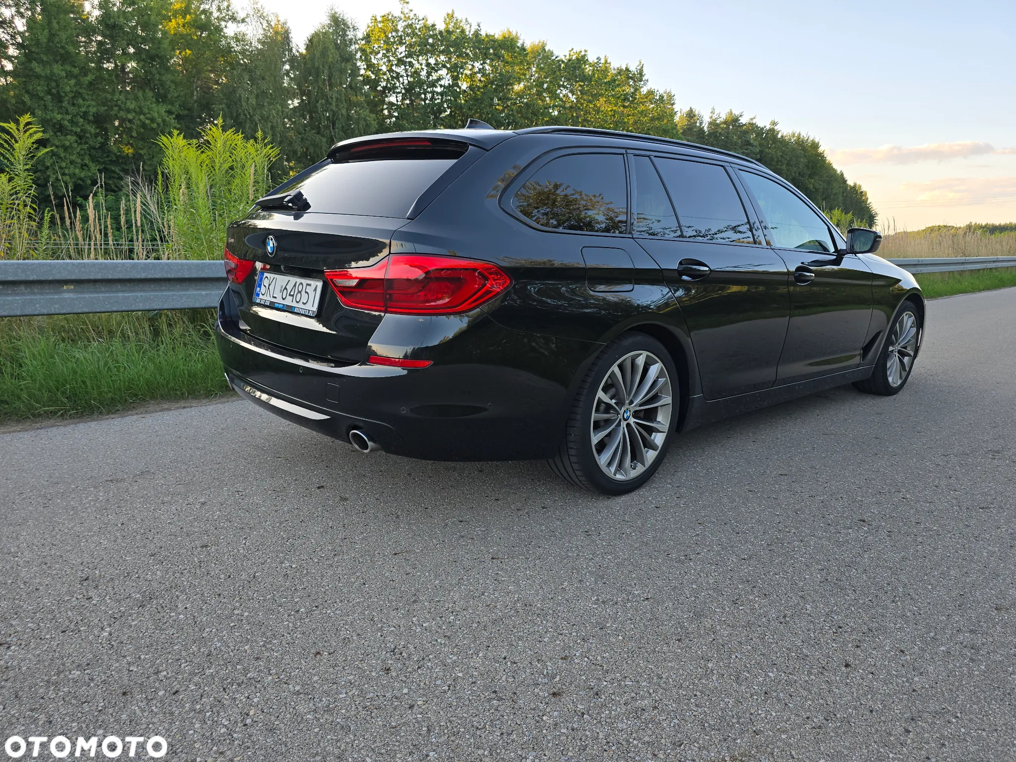 BMW Seria 5 520d Touring M Sport Edition - 23