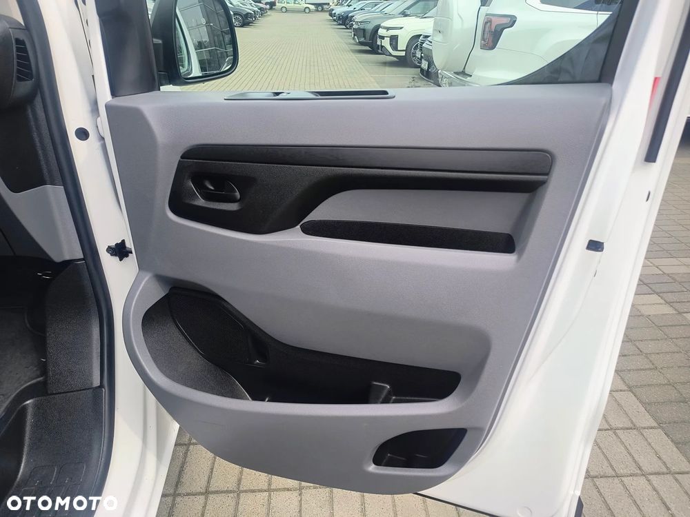 Opel VIVARO C - 14