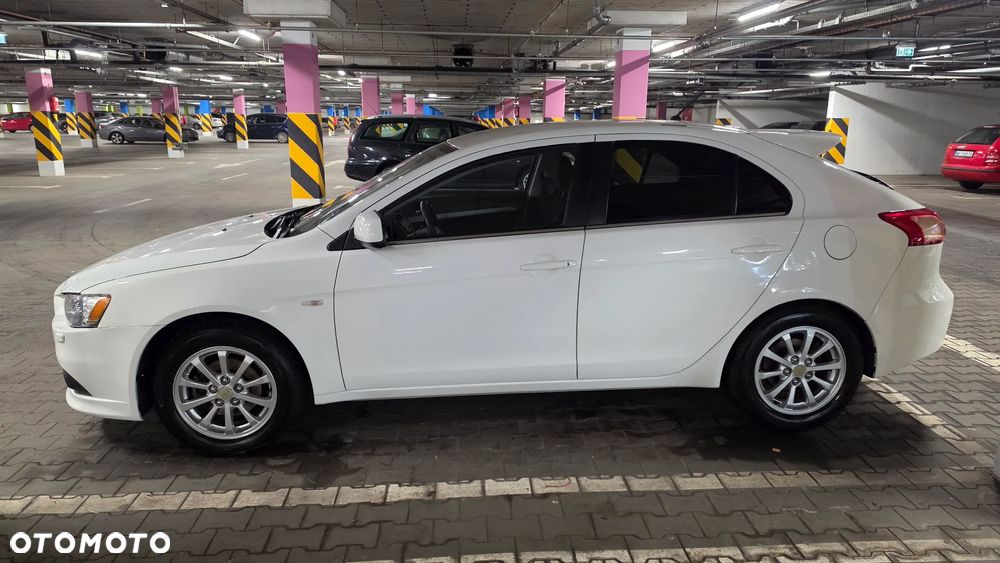 Mitsubishi Lancer 1.8 DID Invite - 9