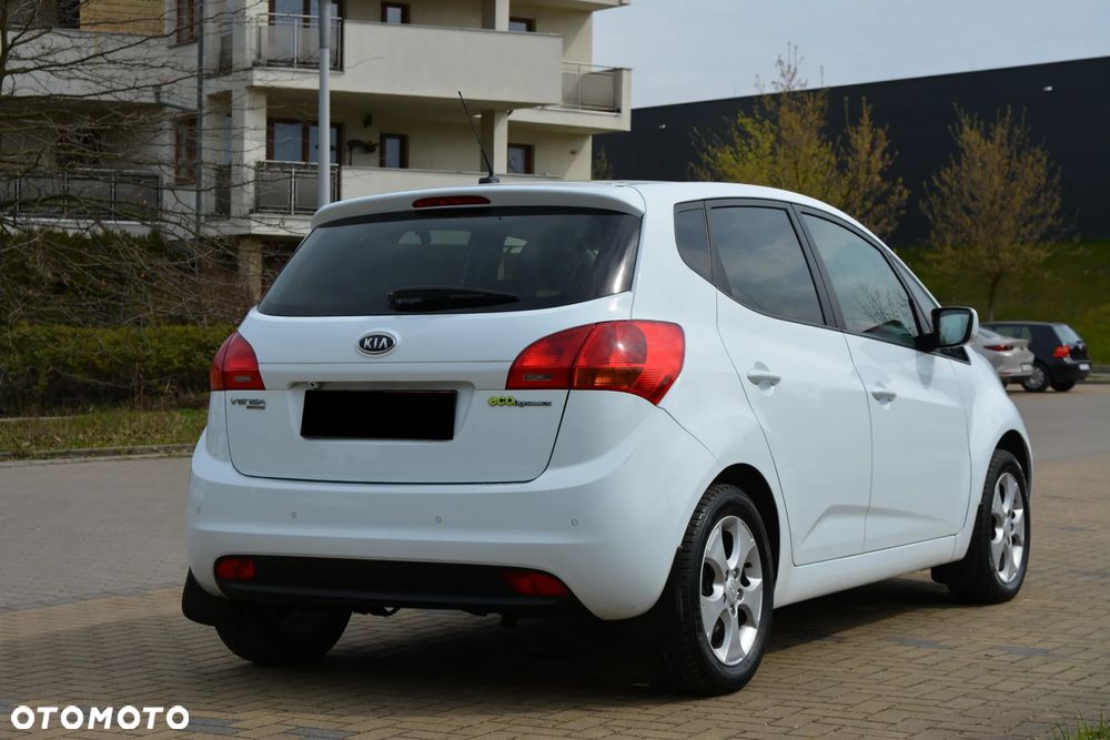 Kia Venga 1.4 CVVT Titanium Collection - 26