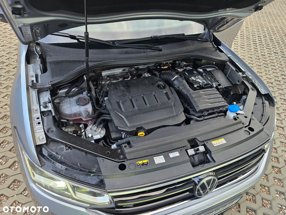 Volkswagen Tiguan Allspace 2.0 TDI SCR 4Motion DSG R-Line - 36