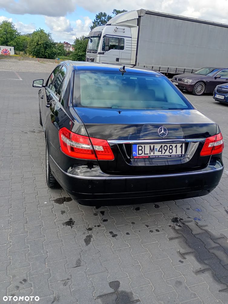 Mercedes-Benz Klasa E 200 BlueTEC 7G-TRONIC Elegance - 6
