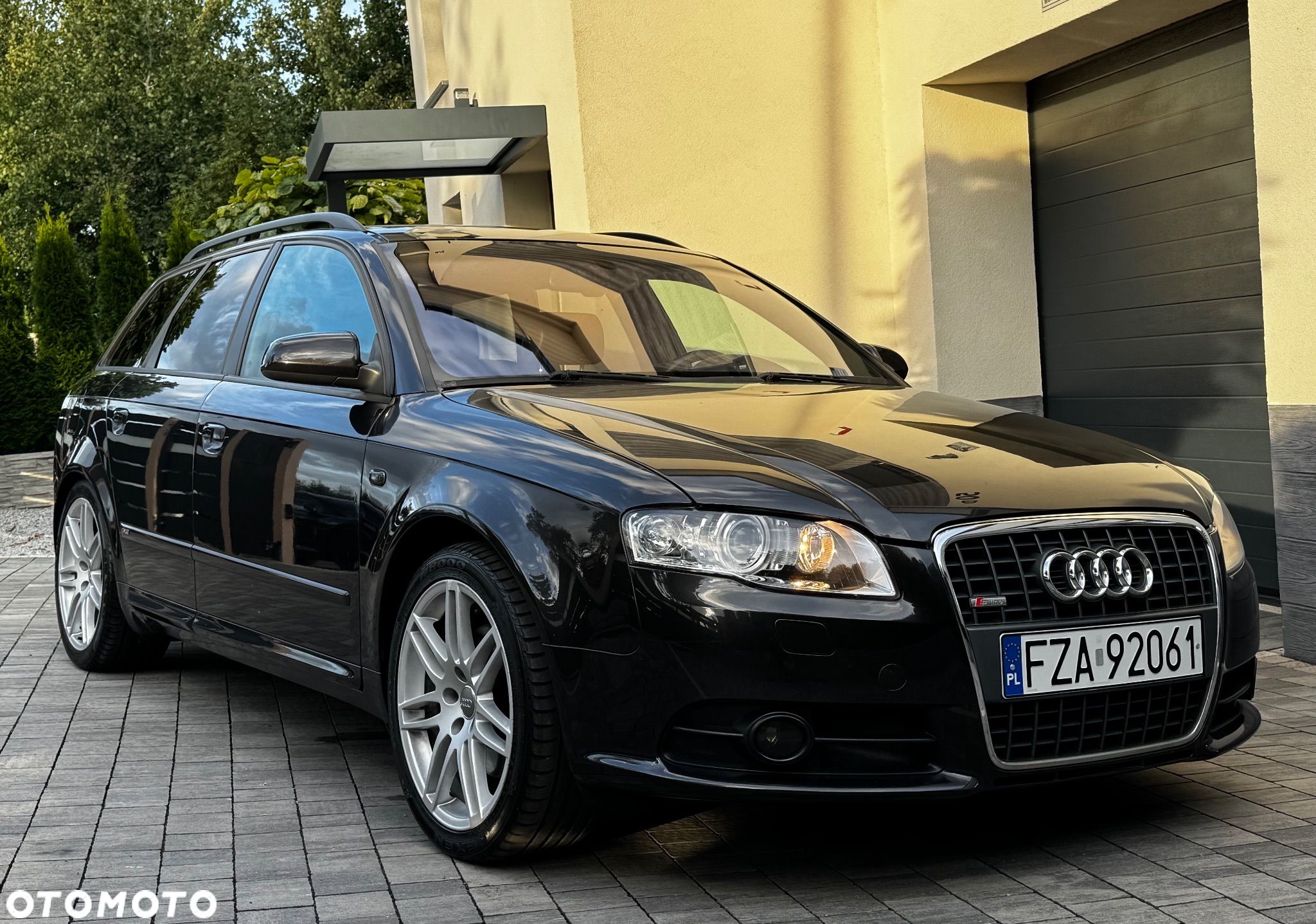 Audi A4 ver-2-0-tdi-dpf-s-line-sportpaket-plus- - 1