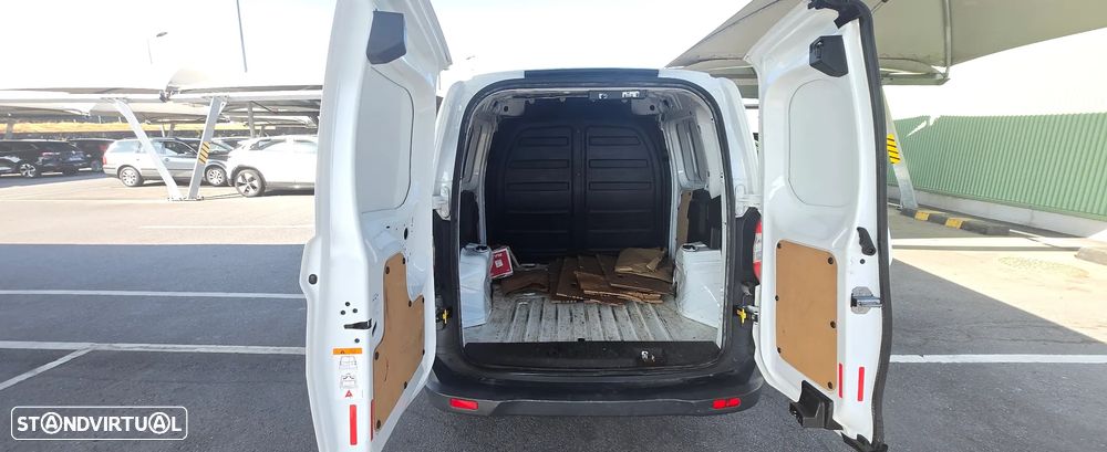 Ford Courier - 8