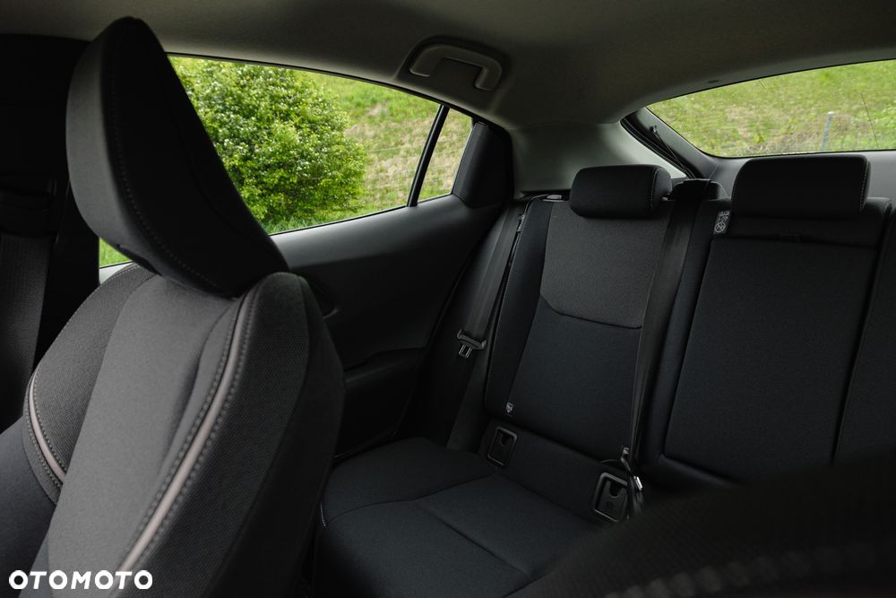 Toyota Prius 2.0 Hybrid Prestige - 12