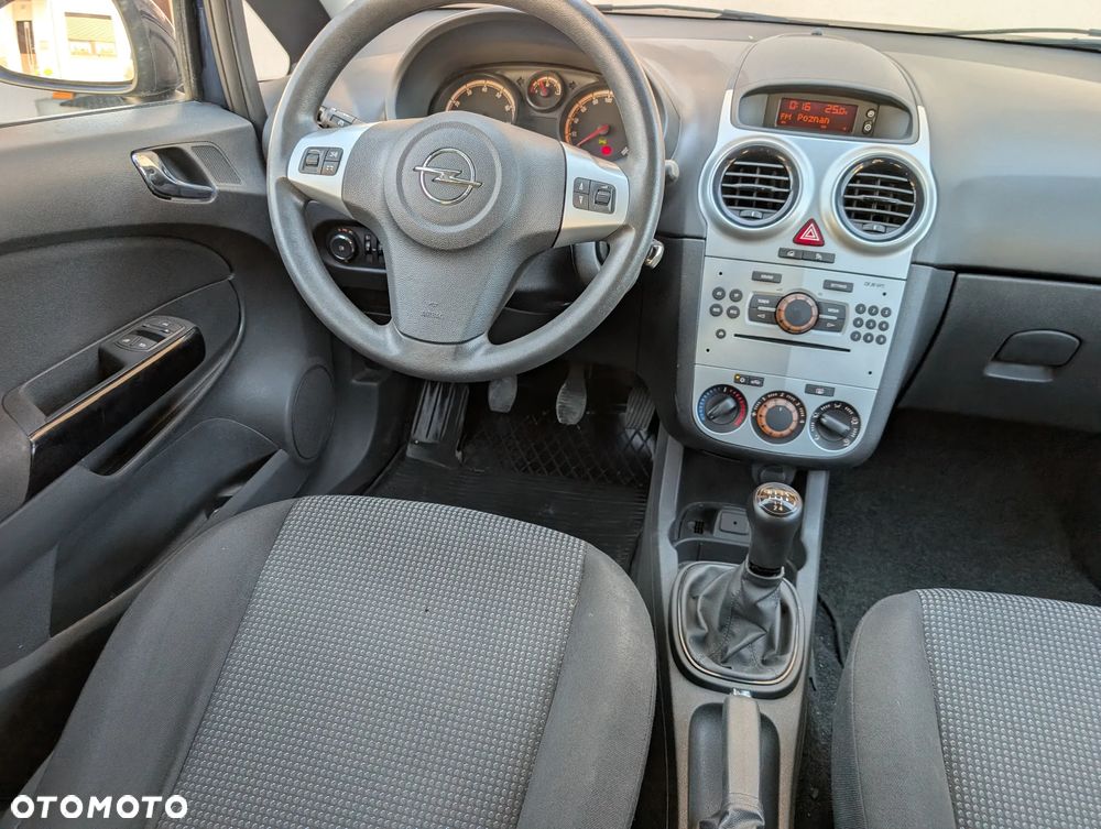 Opel Corsa 1.2 16V Enjoy - 26