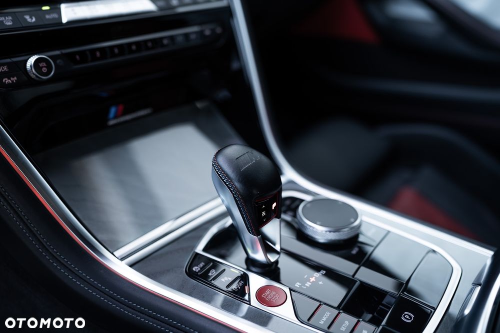 BMW M8 Competition - 28