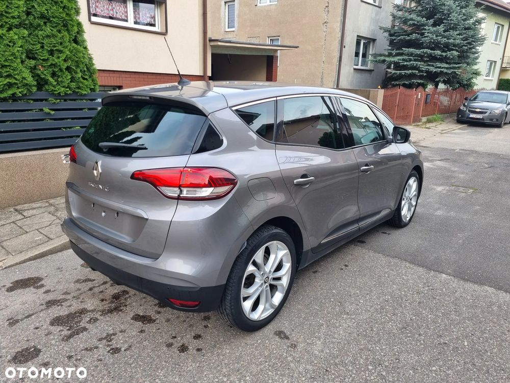 Renault Scenic - 3