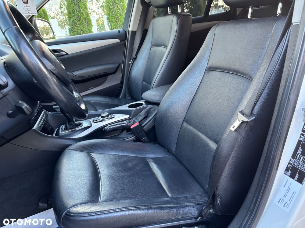 BMW X1 sDrive18d - 14