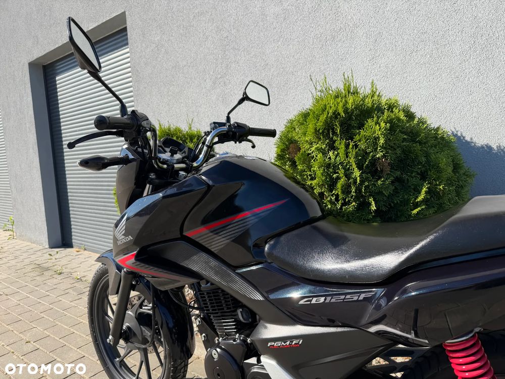 Honda CBF - 36