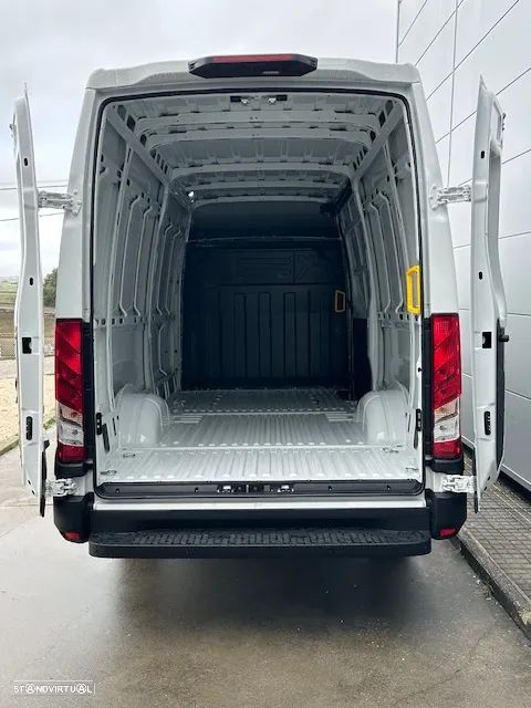 Iveco DAILY 35S16A8 cx. automática - 6