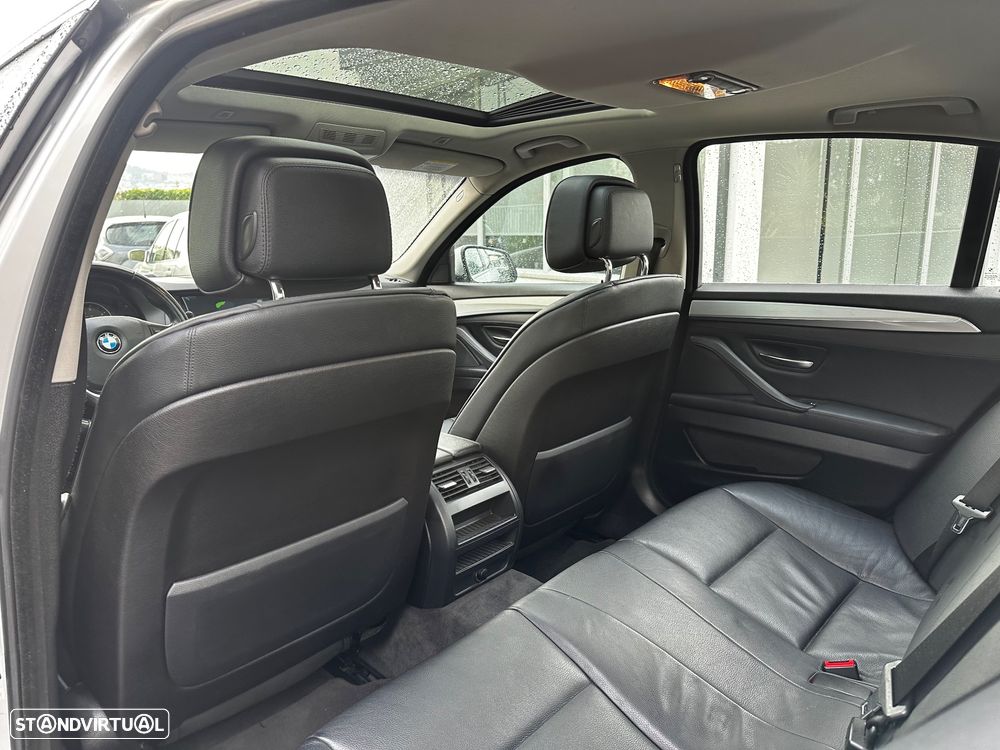 BMW 520 d Pack M - 28