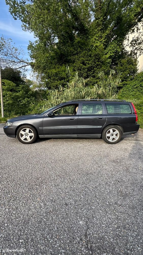 Volvo V70 2.0 T - 2
