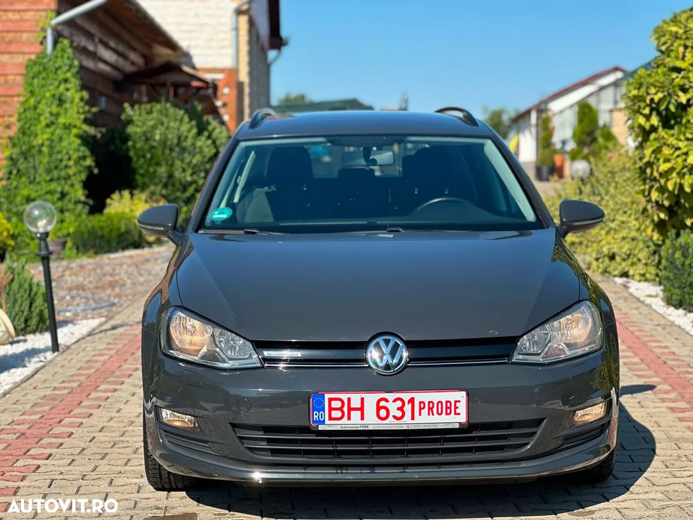 Volkswagen Golf 1.6 TDI BlueMotion Comfortline - 2