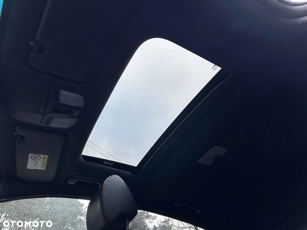 Hyundai Kona 1.6 CRDi DCT 4WD Premium - 36