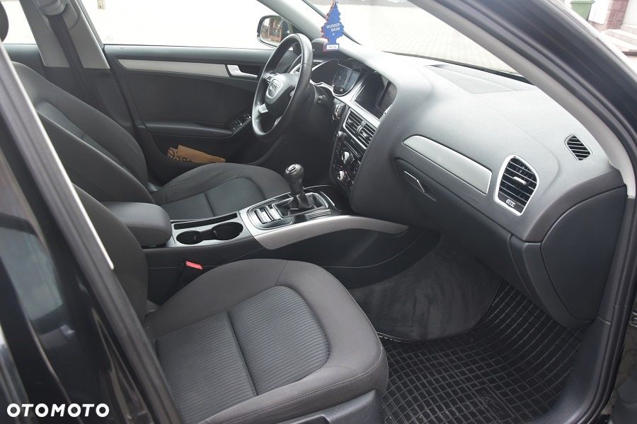 Audi A4 Avant 2.0 TDI DPF Attraction - 16