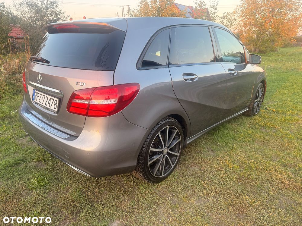 Mercedes-Benz Klasa B 200 (CDI) d AMG Line - 5