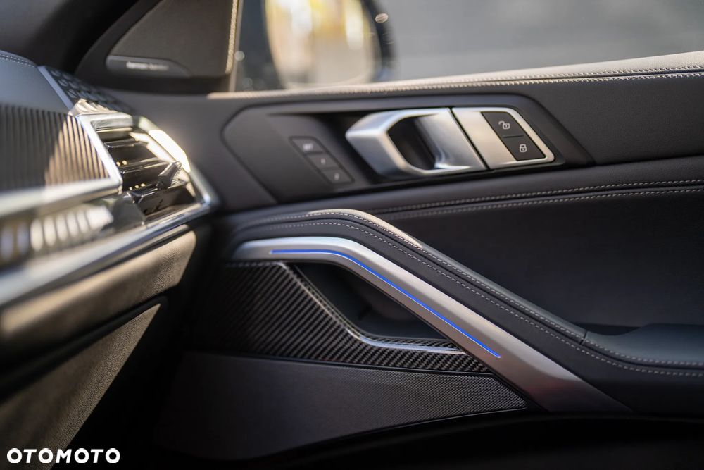 BMW X6 - 17