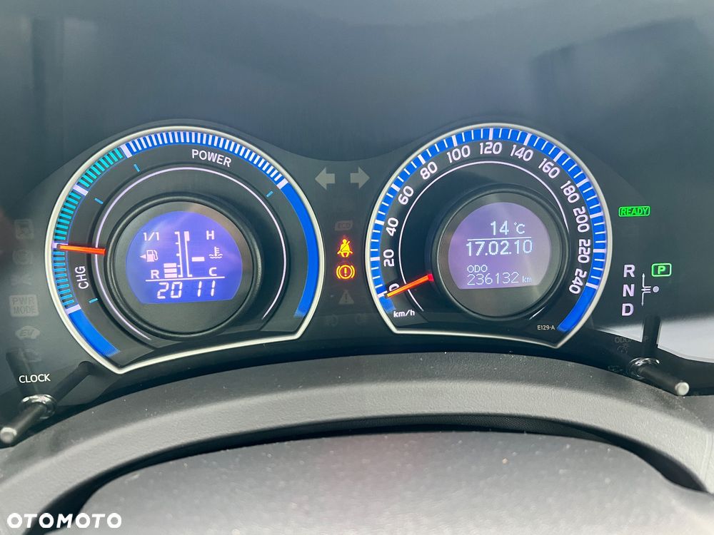 Toyota Auris - 19